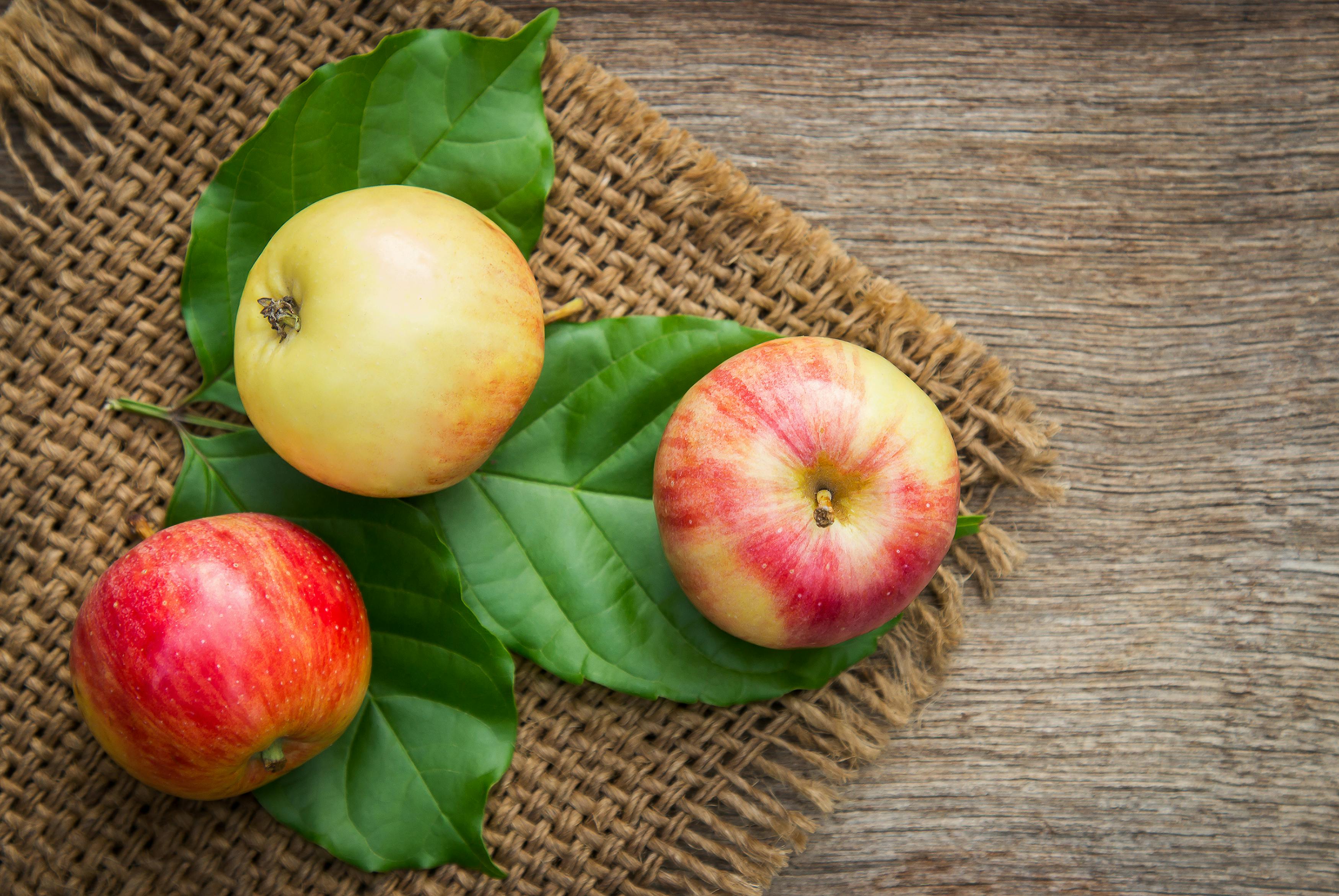 Fresh Apples